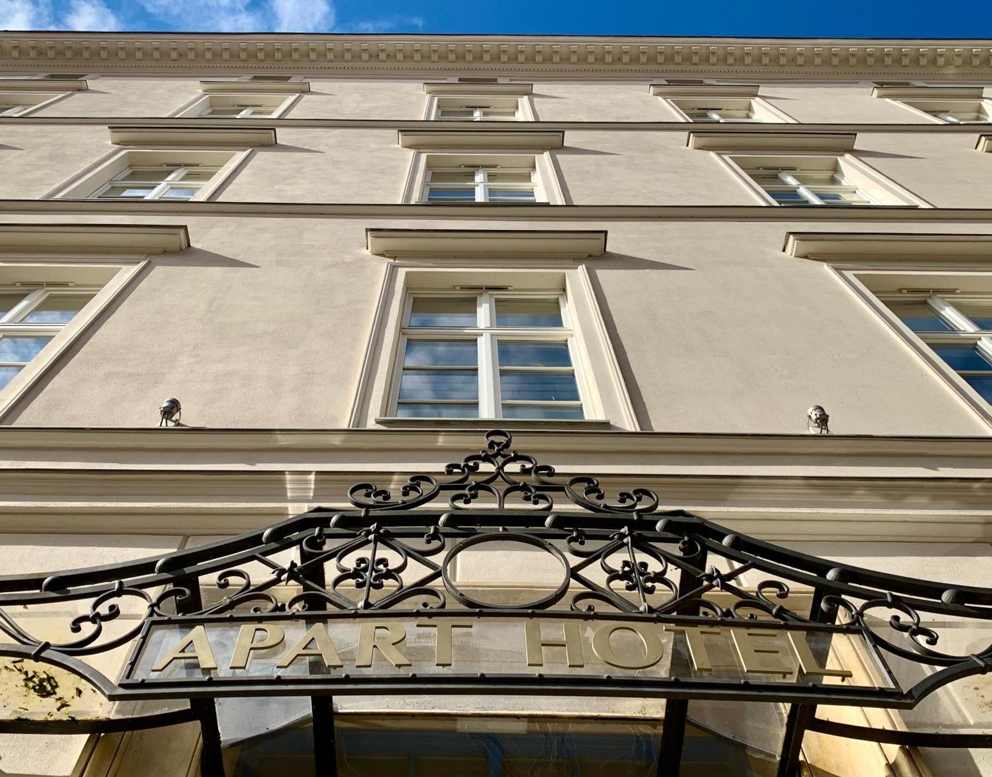 Joyinn Aparthotel Vratislav Exteriér fotografie