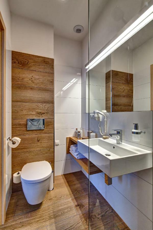 Joyinn Aparthotel Vratislav Exteriér fotografie
